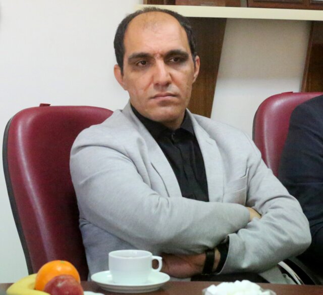 این یک انحراف است 1 این یک انحراف است