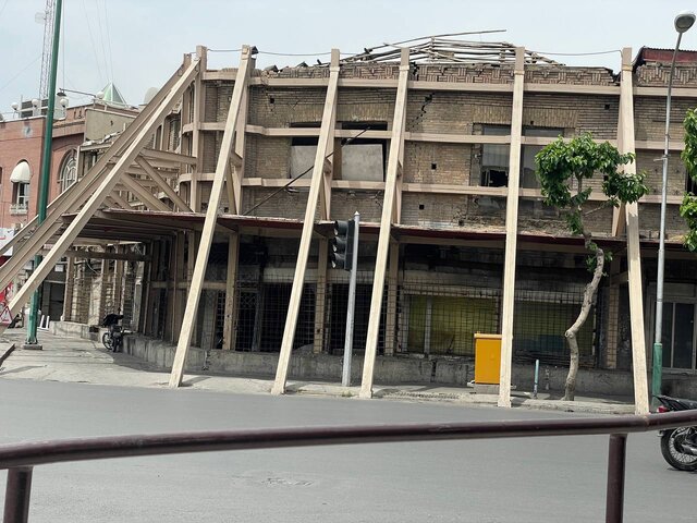 ساختمان «کفش ملی» یک روز پس از افتتاح موزه «صنعت سیمان» تخریب شد