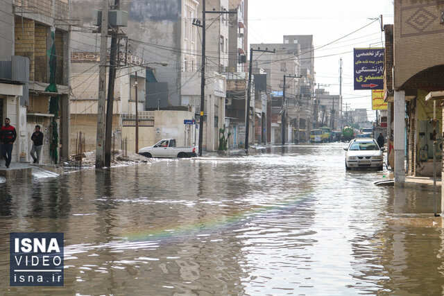 ویدئو / باران آمد؛ چند خیابان‌ اهواز را آب گرفت!