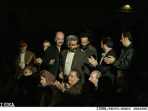 از حواسجمعی گوهر خیراندیش تا خجالت سعید پورصمیمی 4 از حواسجمعی «گوهر خیراندیش» تا خجالت سعید پورصمیمی