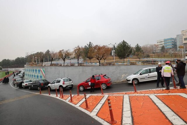 رالی بانوان تهرانی به مناسبت روز زن 8 رالی بانوان تهرانی به مناسبت روز زن