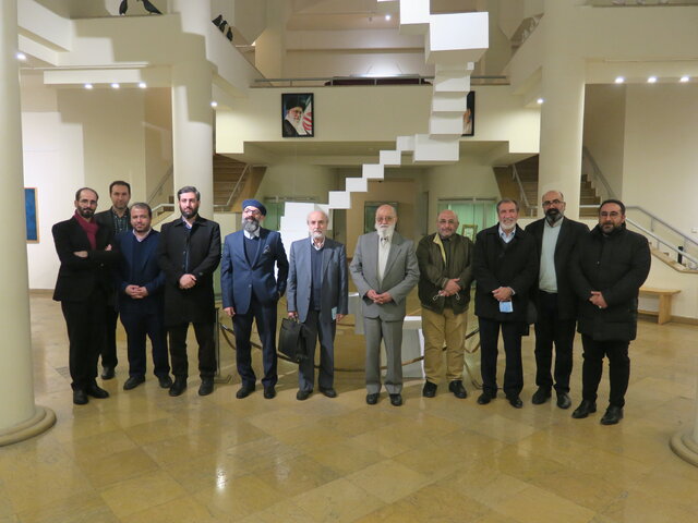 راهاندازی پایگاه قوی برای نمایش آثار هنری 1 راهاندازی پایگاه قوی برای نمایش آثار هنری