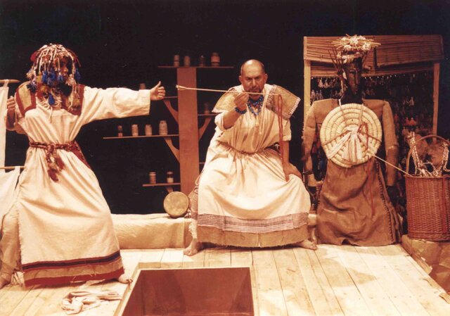 ضیافتی با حضور جمشید مشایخی، گوهر خیراندیش، پرستو گلستانی ، بهروز بقایی و... 2 ضیافتی با حضور جمشید مشایخی، گوهر خیراندیش، پرستو گلستانی ، بهروز بقایی و...