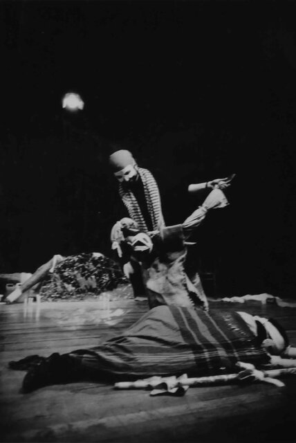 وقتی "بهرام چوبین" به جشنواره تئاتر فجر آمد 2 از ماجرای یک شورش تا چند حکایت دیگر