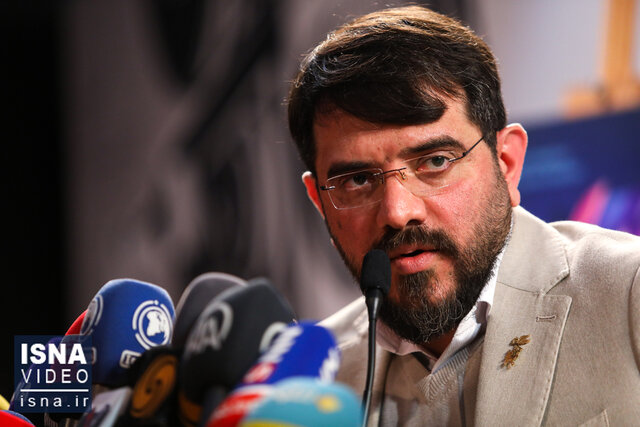 ویدیو/ دفاع مجتبی امینی از تهیهکنندگان و آثار حاضر در جشنواره فجر ویدیو/ دفاع مجتبی امینی از تهیهکنندگان و آثار حاضر در جشنواره فجر