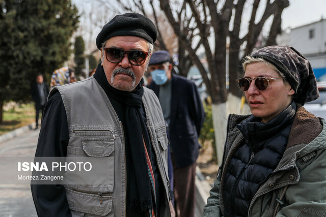 بدرقه شهرام عبدلی به قطعه هنرمندان / "حقش را از سینما نگرفت" 10 d8a8d8afd8b1d982d987 d8b4d987d8b1d8a7d985 d8b9d8a8d8afd984db8c d8a8d987 d982d8b7d8b9d987 d987d986d8b1d985d986d8afd8a7d986 d8ad 63fb763d92c06