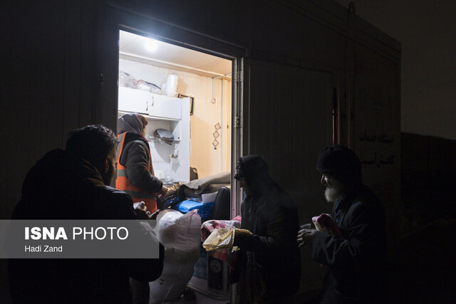 دخمههایی در غبار 2 دخمههایی در غبار