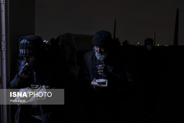 دخمههایی در غبار 3 دخمههایی در غبار