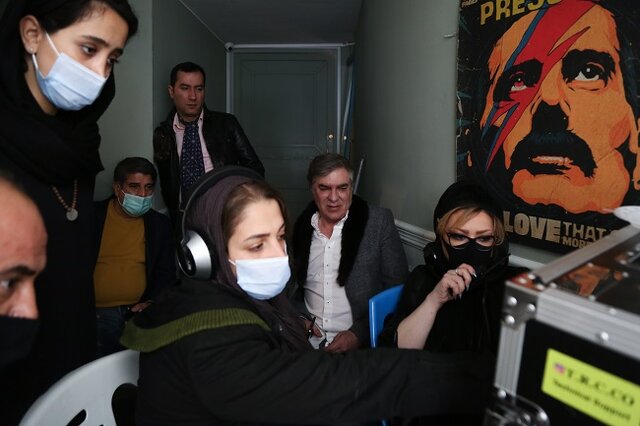 تشویق کیارستمی برای ساخت فیلم تجاری! 2 تشویق کیارستمی برای ساخت فیلم تجاری!