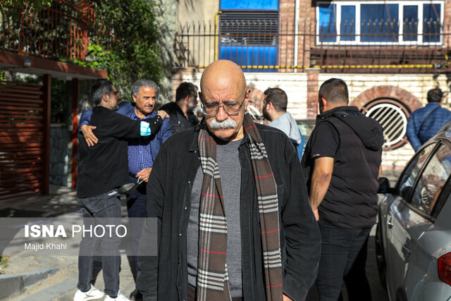 حال و هوای منزل کیومرث پوراحمد در تهران 1 d8add8a7d984 d988 d987d988d8a7db8c d985d986d8b2d984 daa9db8cd988d985d8b1d8ab d9bed988d8b1d8a7d8add985d8af d8afd8b1 d8aad987d8b1d8a7d986 642d8ee4b80aa