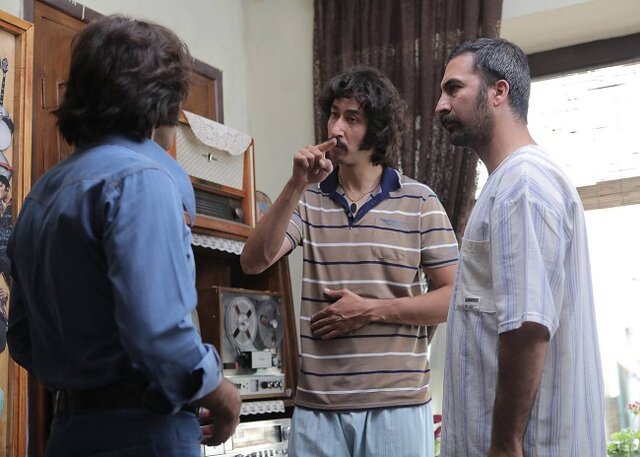 «فسیل» کریم امینی سانسور شده؟ 1 «فسیل» کریم امینی سانسور شده؟