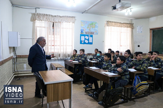 ویدیو/ بهترین معلم من ویدیو/ بهترین معلم من