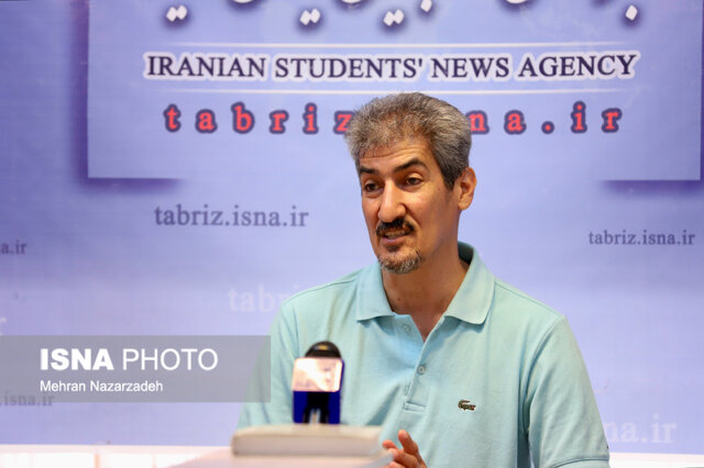 «آبا» فیلم کوتاهی که سختیهای یک مادر تنها با ۱۰ کودک را تصویر میکشد 1 «آبا» فیلم کوتاهی که سختیهای یک مادر تنها با ۱۰ کودک را تصویر میکشد