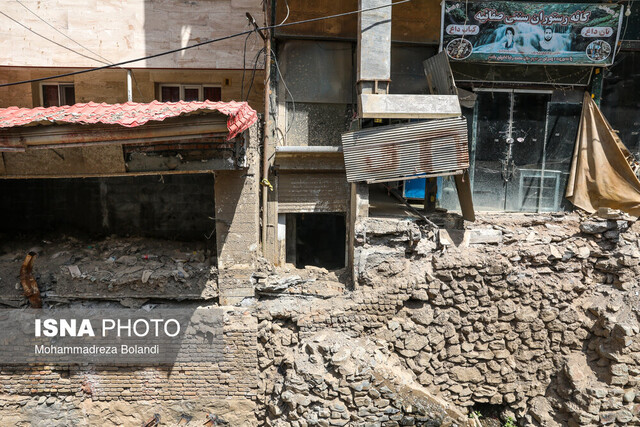 امامزاده داوود(ع)، یک سال پس از سیل 2 امامزاده داوود(ع)، یک سال پس از سیل