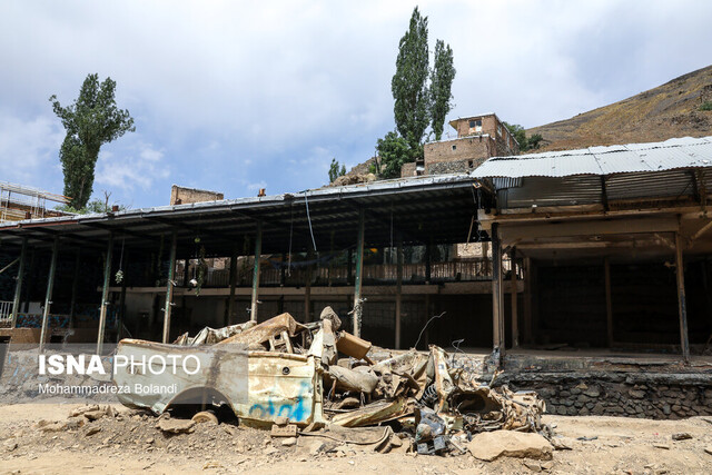 امامزاده داوود(ع)، یک سال پس از سیل 5 امامزاده داوود(ع)، یک سال پس از سیل