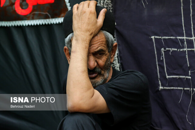 روایتی از کاروان نمادین هشتم محرم خمینی‌شهر 