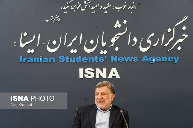 ملاک محاسبه «حقوق بازنشستگی»۲ یا ۵ سال آخر خدمت است؟/ گارد بیمه‌شدگان در برابر تغییرات احتمالی