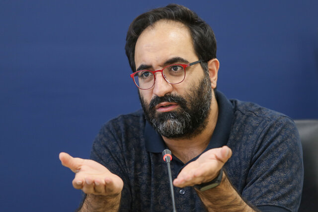 نماینده ساترا: ما را گوشه دیوار نبرید/ نماینده پلتفرمها: بگذارید کار کنیم 4 نماینده ساترا: ما را گوشه دیوار نبرید/ نماینده پلتفرمها: بگذارید کار کنیم