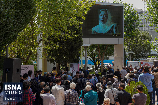 ویدیو / مراسم تشییع پیکر فریماه فرجامی ویدیو / مراسم تشییع پیکر فریماه فرجامی