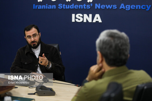 به حاشیه حجاب هنرمندان دامن نمیزنیم / کمیته تخلفات برای ممنوعالکاری نیست 2 گفتوگوی صریح درباره کمیته تخلفات ارشاد، موضوع حجاب و برنامه هفتم!