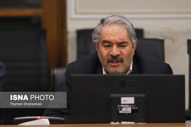 در قرارگاه مقابله با آلودگی هوای اصفهان چه گذشت؟ 4 در قرارگاه مقابله با آلودگی هوای اصفهان چه گذشت؟