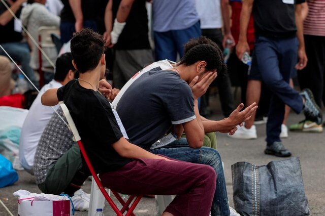 قبرهای بینام و نشان در دروازههای اروپا 3 قبرهای بینام و نشان در دروازههای اروپا