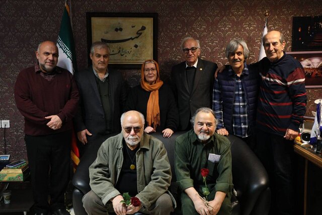 از اکبر زنجانپور چه خبر؟ 2 از اکبر زنجانپور چه خبر؟