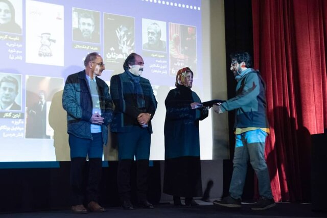 برگزیدگان آثار برتر ادبیات نمایشی معرفی شدند 5 d8a8d8b1daafd8b2db8cd8afdaafd8a7d986 d8a2d8abd8a7d8b1 d8a8d8b1d8aad8b1 d8a7d8afd8a8db8cd8a7d8aa d986d985d8a7db8cd8b4db8c d985d8b9d8b1 65ab9c674a1e0