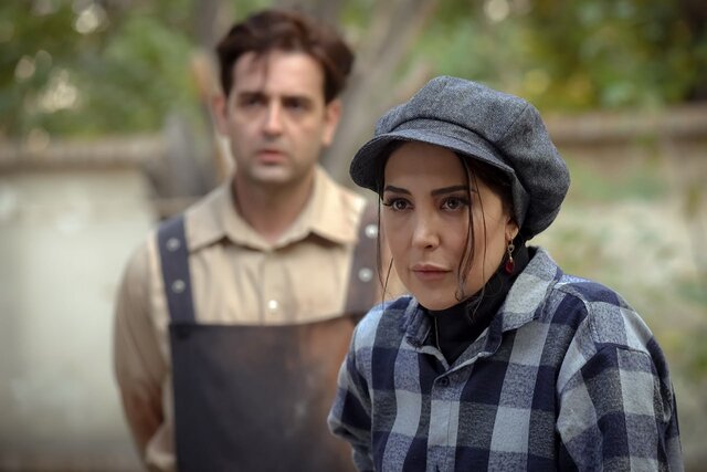 رونمایی از«بهشت تبهکاران» مسعود جعفری جوزانی رونمایی از«بهشت تبهکاران» مسعود جعفری جوزانی