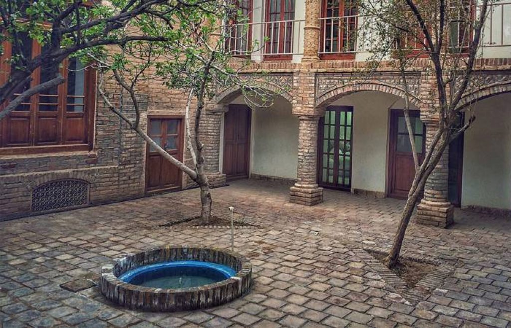 متن زیبا در مورد خانه قدیمی، نوستالژی و پدری - ستاره