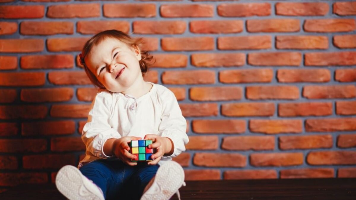 سایه اختلالات اضطرابی بر کودکان و نوجوانان