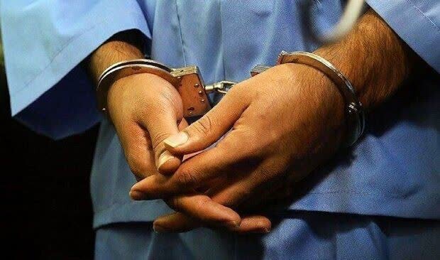 از توقیف یک سمند با ۵۲۰ میلیون خلافی تا پلمب کافه‌های مختلف در اصفهان