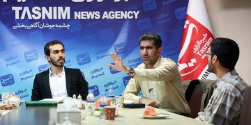 میزگرد| چابک سازی سازمان امور عشایر بهانهای برای انحلال است 2 میزگرد| چابک سازی سازمان امور عشایر بهانهای برای انحلال است