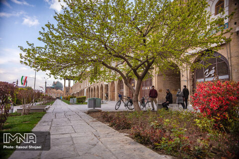 آب و هوای اصفهان در چند روز آینده و فردا + هواشناسی ساعتی اصفهان دوشنبه ۲۸ مهر ۱۴۰۴