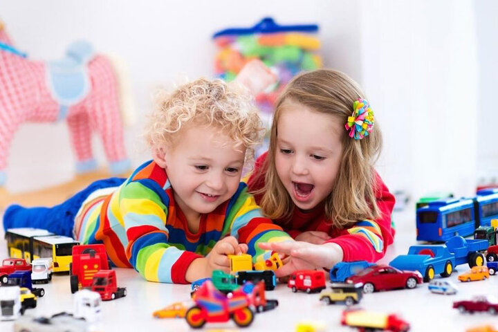 ارتباط کودک با دوستان و تجربه چالشهای تازه 3 ارتباط کودک با دوستان و تجربه چالشهای تازه