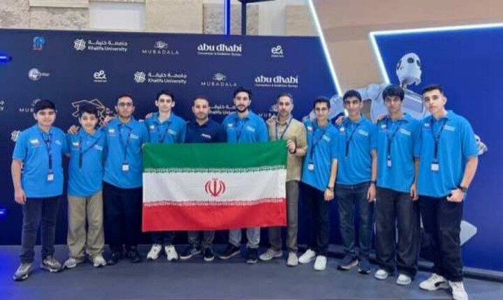 از جلوه اقتدار علمی و شکوفایی استعداد آیندهسازان تا درخشش مجدد ملیپوشان در مسابقات ورزشی 1 قهرمانی دانشآموزان ایرانی در روبوکاپ جلوه اقتدار علمی و شکوفایی استعداد آیندهسازان است