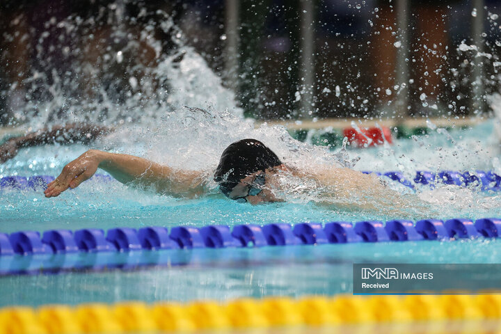 مدال برنز بر گردن نماینده شنای ایران در بازی‌های کشورهای اسلامی