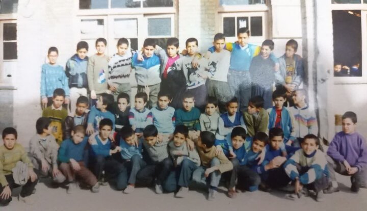 از صف صبحگاه تا صف زندگی دانش‌آموزان دیروز و امروز؛ روایت ماندگار مدرسه حلبیان