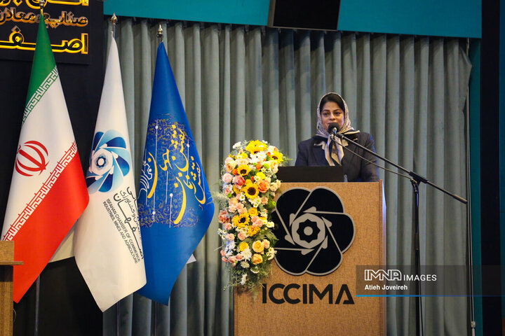 تصویر جدیدی از چهره زنان ایرانی در جهان به نمایش گذاشته شده است 1 تصویر جدیدی از چهره زنان ایرانی در جهان به نمایش گذاشته شده است