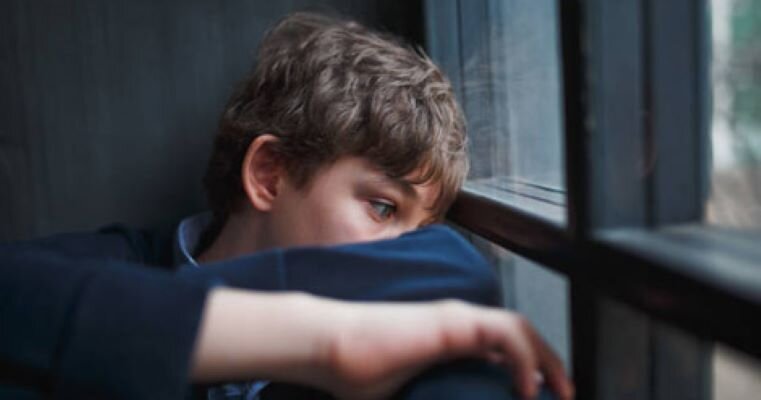 تله اعتیاد در سایه دوستی‌های پرخطر