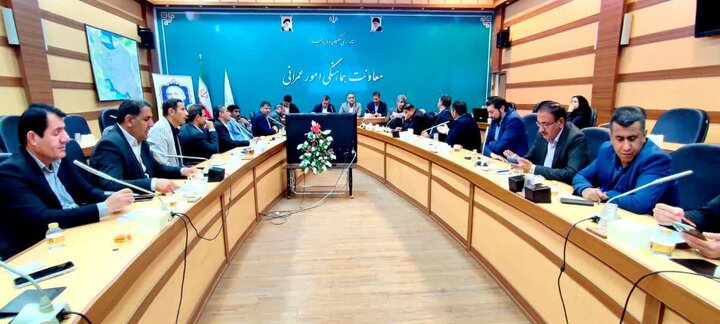 توزیع اعتبارات بین شهرداریها، براساس شاخصمحور باشد 2 توزیع اعتبارات بین شهرداریها، براساس شاخصمحور باشد