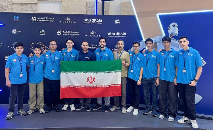 پزشکیان: حمایت از پژوهش‌های دانش‌آموزی را ضروری می‌دانیم