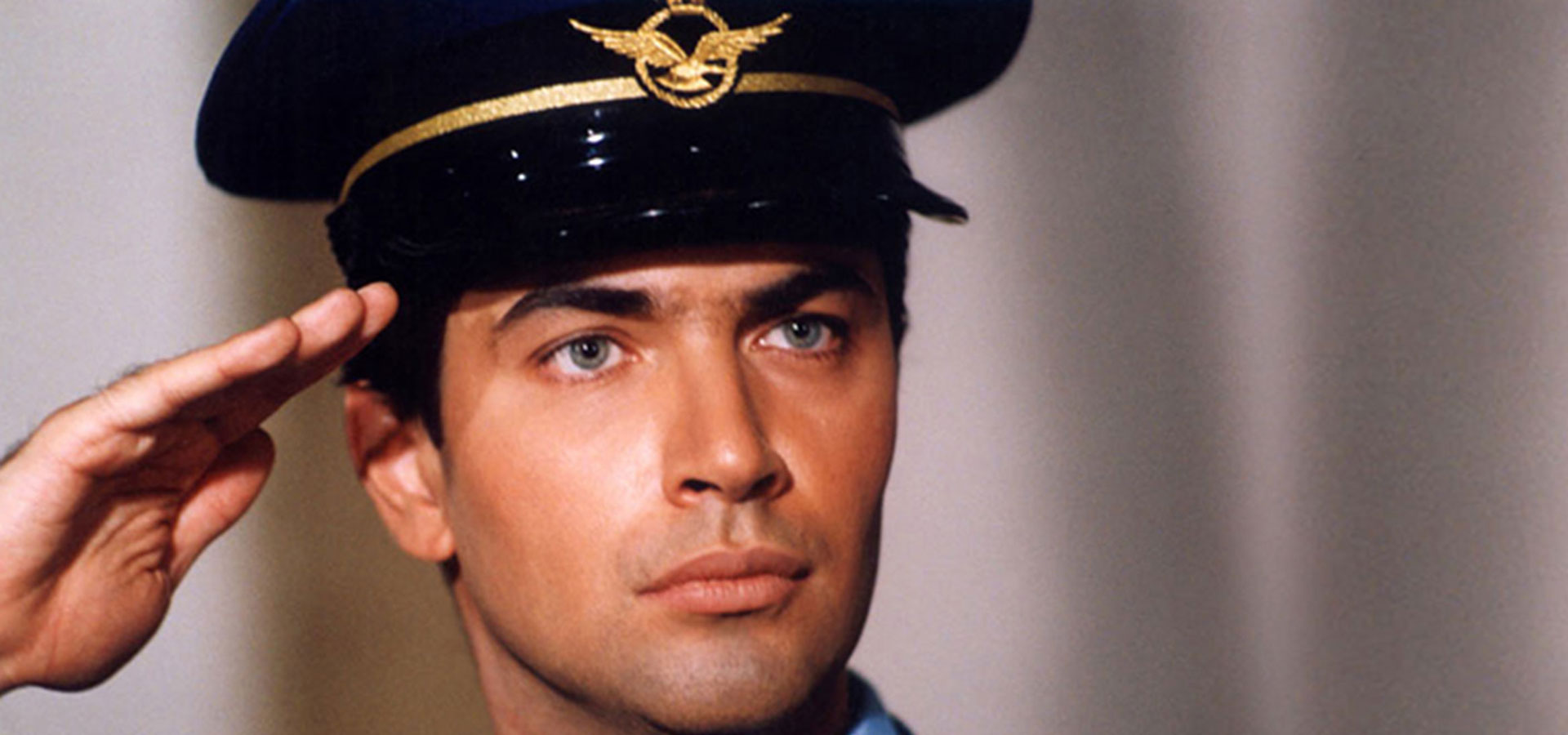 تماشا آنلاین سریال در چشم باد | تلوبیون