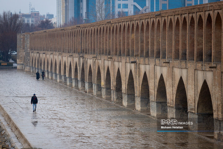 دیروز چقدر باران در اصفهان بارید؟ | گزارش هواشناسی وضعیت آب و هوا و بارندگی اصفهان 2 دیروز چقدر باران در اصفهان بارید؟ | گزارش هواشناسی وضعیت آب و هوا و بارندگی اصفهان