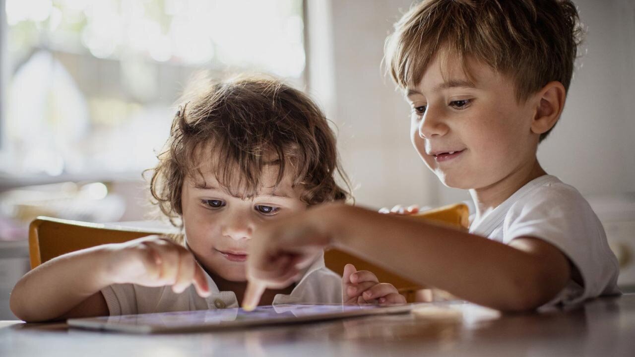 سواد رسانه‌ای؛ واکسن تربیتی عصر امروز