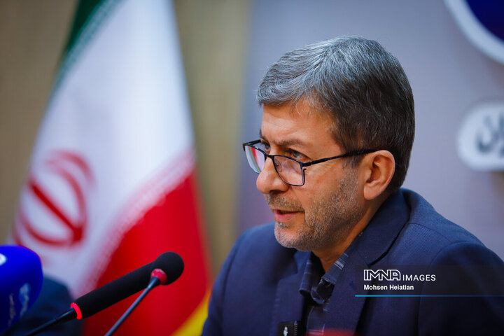 صیانت از جنین، سرمایه‌گذاری برای آینده جمعیت و اقتصاد ایران است