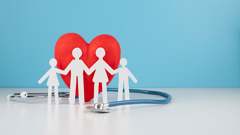 عدالت در پرتوی بیمه سلامت؛ از تجمیع بیمههای درمان پایه تا حمایت بیماران خاص و صعبالعلاج 2 عدالت در پرتوی بیمه سلامت؛ از تجمیع بیمههای درمان پایه تا حمایت بیماران خاص و صعبالعلاج