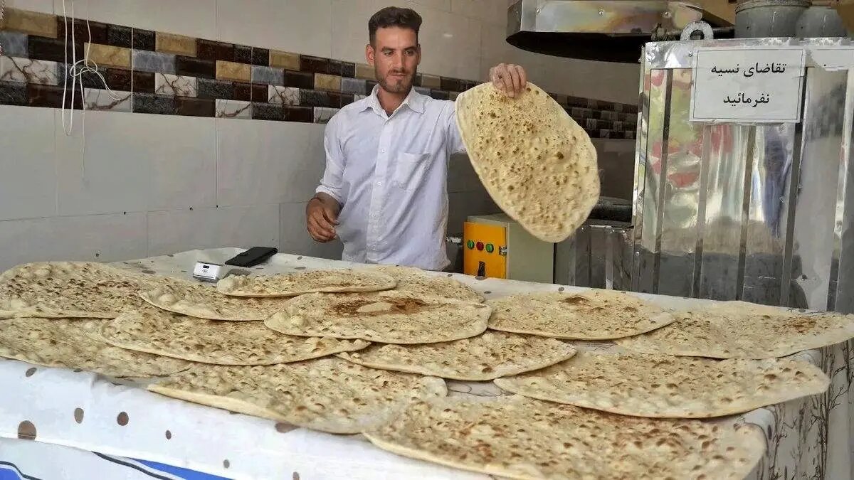 نان کامل چیست و چه فوایدی دارد؟ | نان گندم کامل از کجا بخریم؟ 1 نان کامل چیست و چه فوایدی دارد؟ | نان گندم کامل از کجا بخریم؟