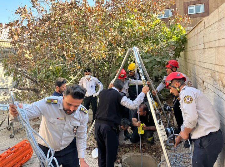 نجات معجزه‌آسای مرد میانسال در خانه متروکه خیابان رباط