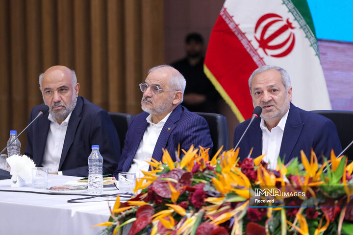 نگاه آیندهمحور در عدالت آموزشی/ تحول بنیادین در نظام تعلیم و تربیت 2 نگاه آیندهمحور در عدالت آموزشی/ تحول بنیادین در نظام تعلیم و تربیت